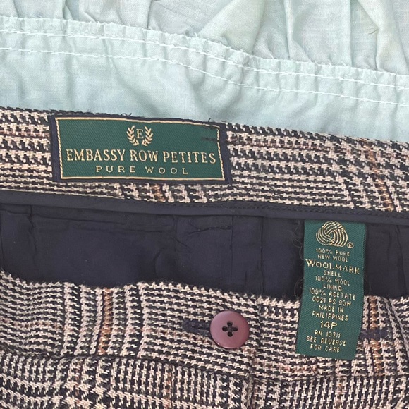 PURE WOOL PETITE Pants 14W - Picture 2 of 2